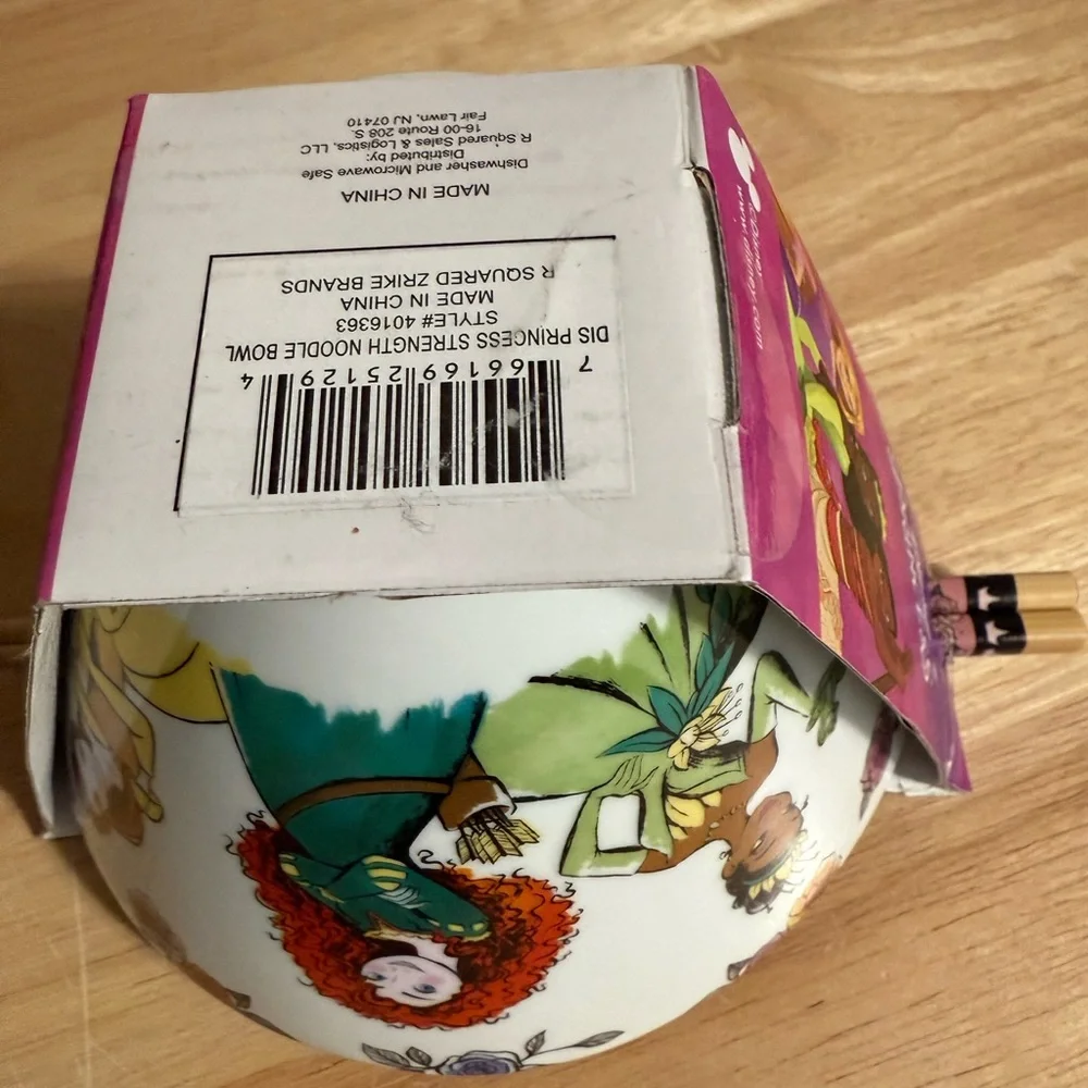 Disney Princess Floral Ramen Bowl with Chopsticks ceramic Tiana Belle Aurora
